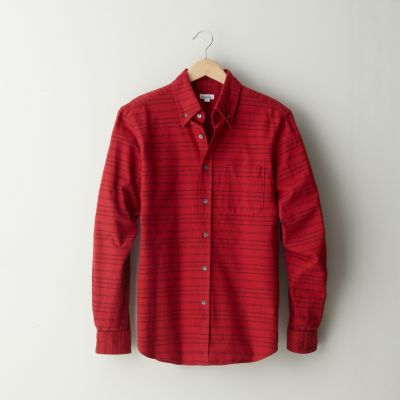 CLASSIC COLLEGIATE SHIRT