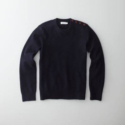 BUTTON SHOULDER CREWNECK SWEATER