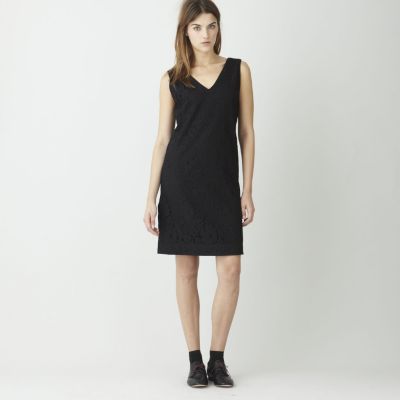 NELLY LACE DRESS