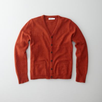 CLASSIC CARDIGAN
