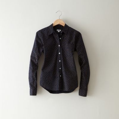 REVERSE SEAM SHIRT