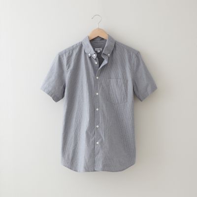 SHORT SLEEVED SINGLE NEEDLE SHIRT