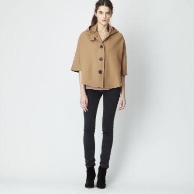 CROPPED WOOL CAPE