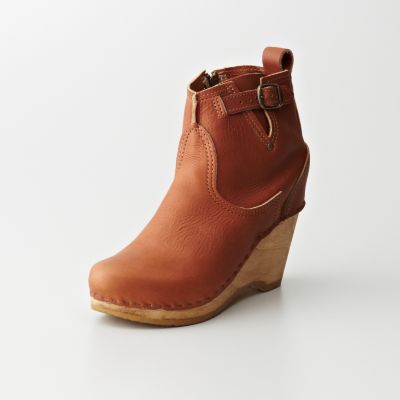 5" BUCKLE BOOT WITH WEDGE