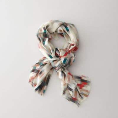REFLECTION PRINT SCARF