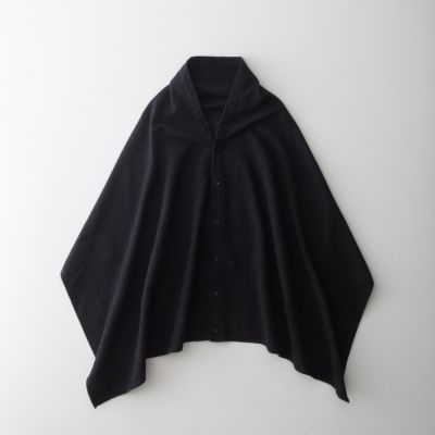BUTTON SHAWL