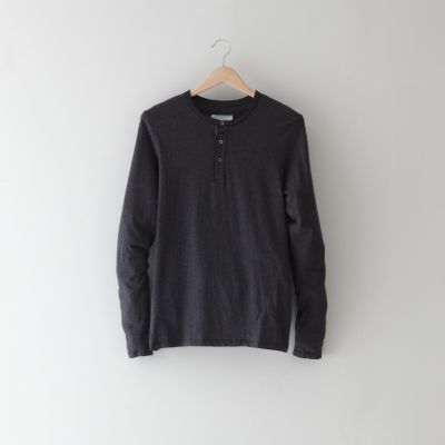 LONG SLEEVE HENLEY