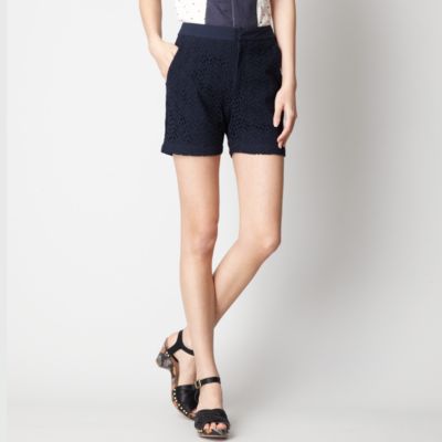 FLOCK EYELET SHORT