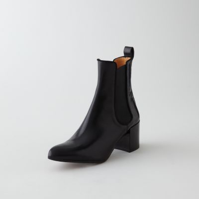 FREE BOOT