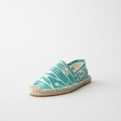 WOMENS HAND WOVEN IKAT ESPADRILLE SLIP ON