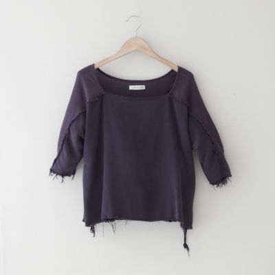 SQUARE NECK TOP