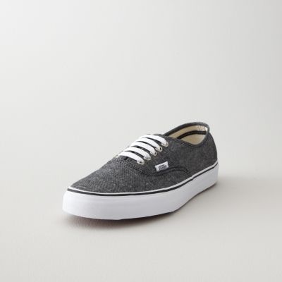 AUTHENTIC BLACK CHAMBRAY SHOE