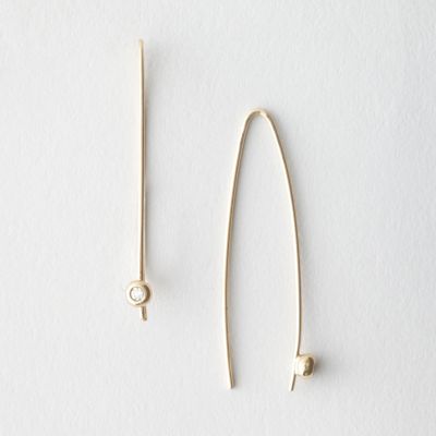 SEED STICK DIAMOND EARRING