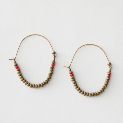 SANTA FE BEADED HOOP EARRING