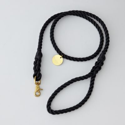 BLACK STANDARD LEASH BRASS - LARGE