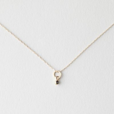 SEED NECKLACE WITH BLACK DIAMOND