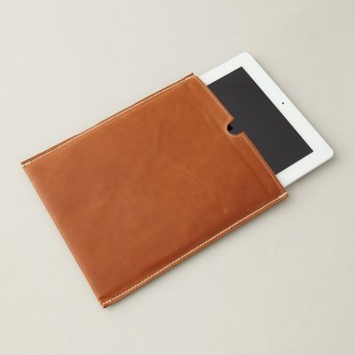 LEATHER IPAD SLEEVE