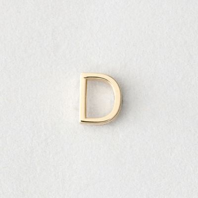 MINI LETTER STUD EARRING - D