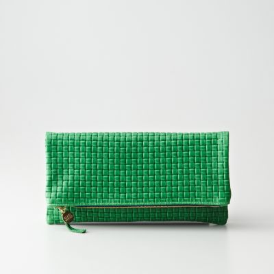 FOLD OVER CLUTCH BASKET WEAVE