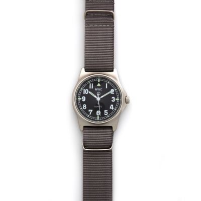Basic G10 Quartz Watch