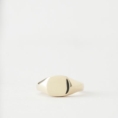 SIGNET RING