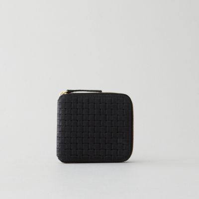 HALF ZIP WALLET