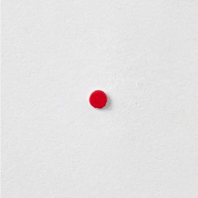 ENAMEL RED DOT STUD