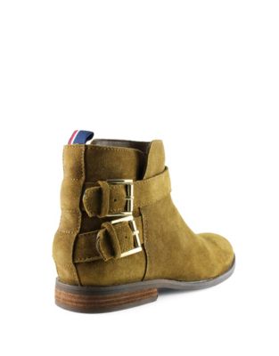 tommy hilfiger logo buckle ankle boot