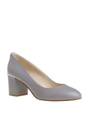 thick heel astor pumps