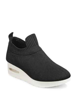 dkny angie slip on sneaker