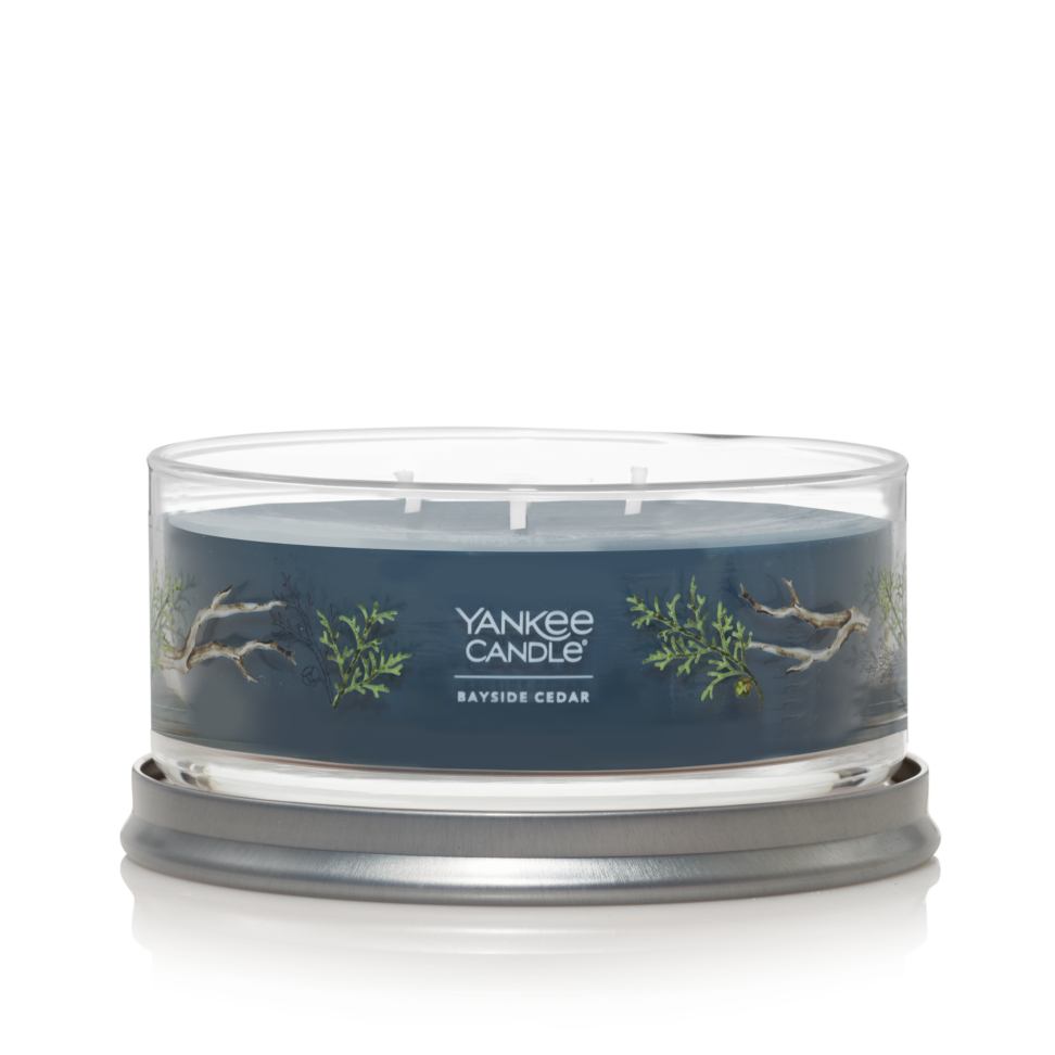 Yankee Candle 3 wick small tumbler size