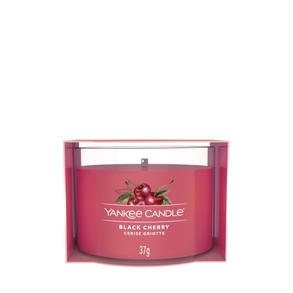 Black Cherry Yankee Candle® Mini, Red, 5.4cm X 4.4cm , Fruity