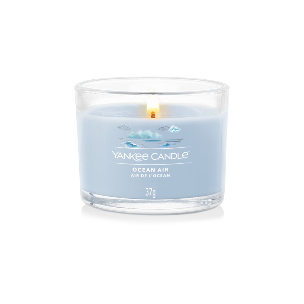 Ocean Air Yankee Candle® Mini, Blue, 5.4cm X 4.4cm , Fresh & Clean