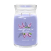 Lilac Blossoms Yankee Candle, Purple, 9.3cm X 15.7cm , Floral