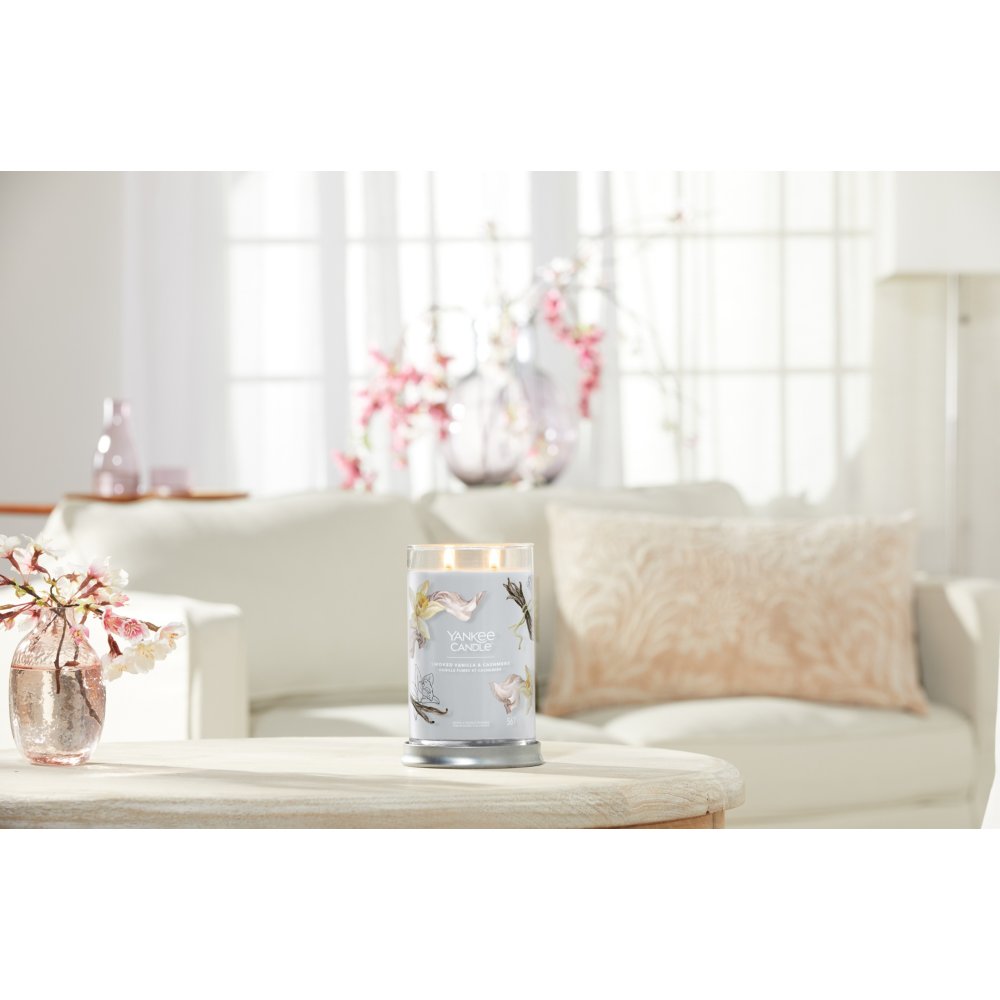 Smoked Vanilla & Cashmere Signature Large Tumbler Candle Yankee Candle, Grey, 9.9cm X 14.9cm , Sweet & Spicy