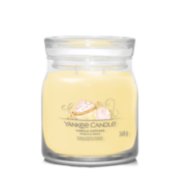 Vanilla Cupcake Signature Medium Jar Candle Yankee Candle, Yellow, 9.3cm X 11.4cm , Sweet & Spicy