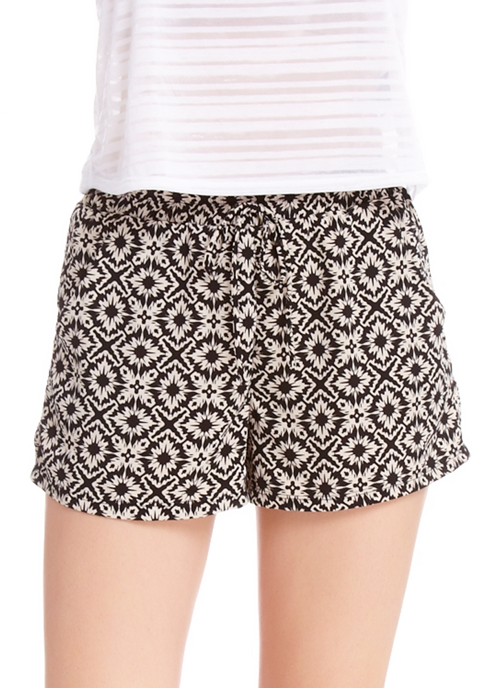 2b Black & White Tribal Challis Short