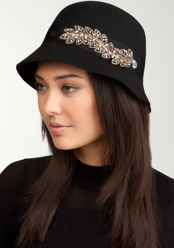 bebe Jewel Band Cloche