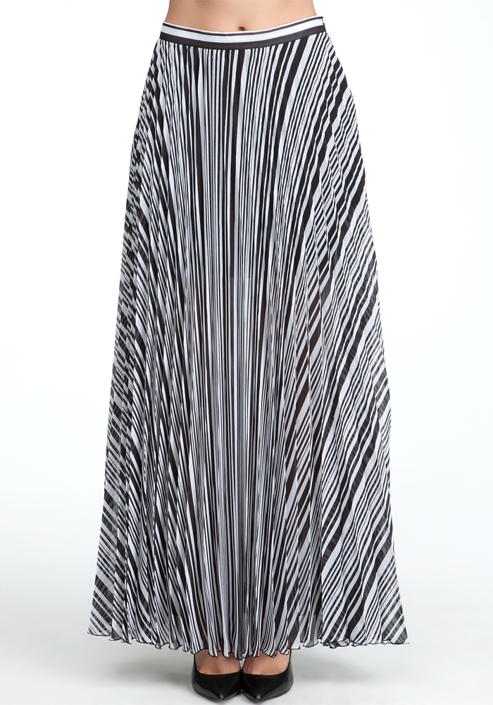 bebe Pleated Pocket Long Skirt