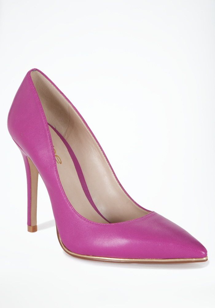 bebe Judy Pointy Toe Pump