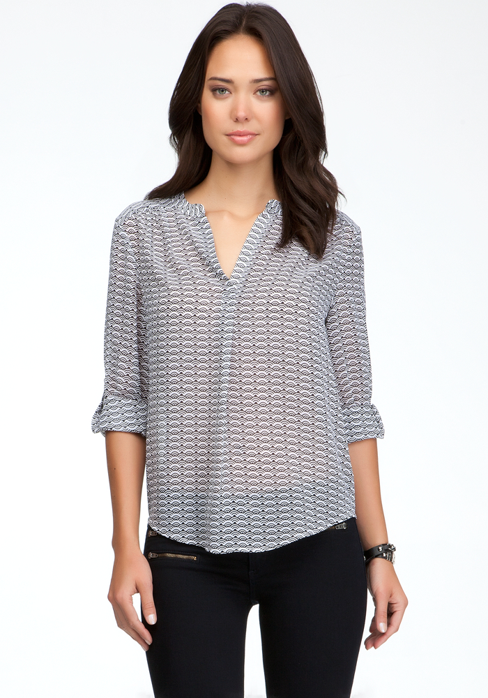 bebe 3/4 Sleeve Pullover Shirt