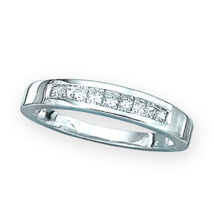 Princess Cut Diamond Anniversary Ring