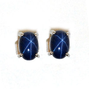 Star Sapphire Earrings 14kt White Gold