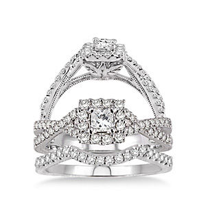 Resplendent 3/4 Carat Total Weight Wedding Set