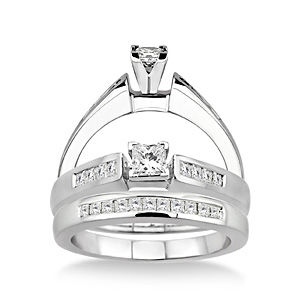 Spectacular 3/4 Carat Diamond Wedding Set