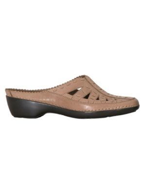 Dolly by Easy Spirit®