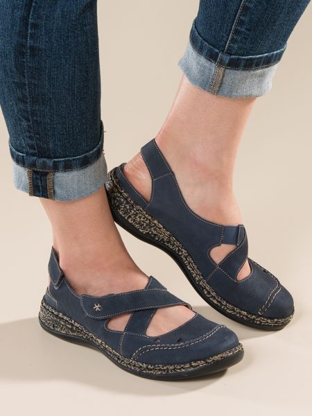 Women's Rieker Crisscross Daisy Sandals | Sahalie