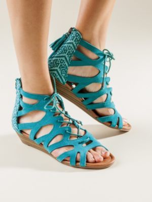 minnetonka gladiator sandals