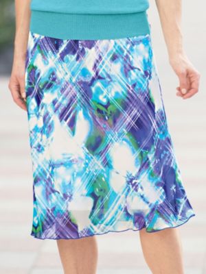 Fabulous in Floral Print Skirt