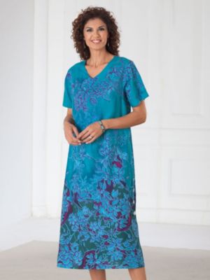 Cool V-Neckline Print Dress by La Cera